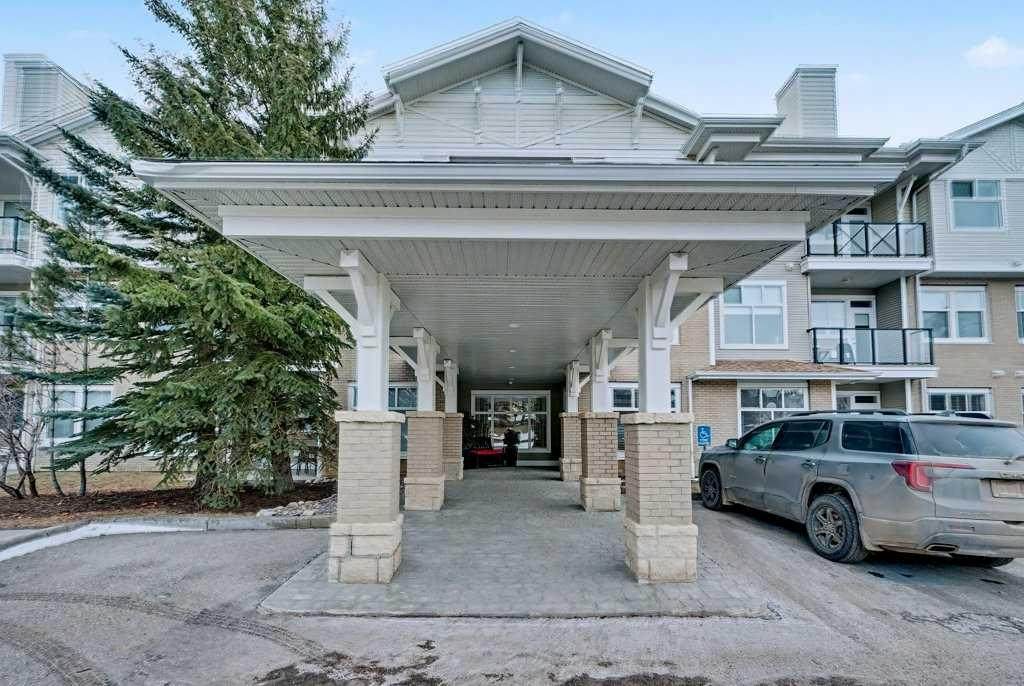 1010 Arbour Lake Road - Photo 1