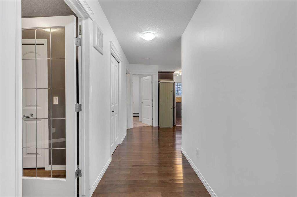 https://bt-photos.global.ssl.fastly.net/calgary/orig_boomver_1_A2279506-2.jpg