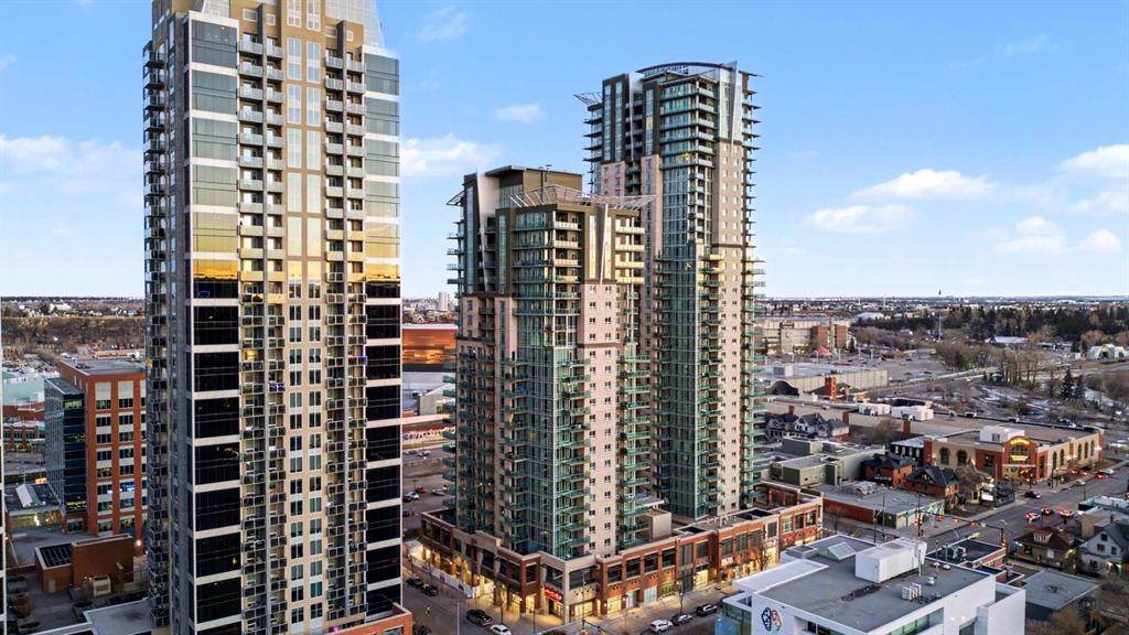 1410 1 Street - Photo 1