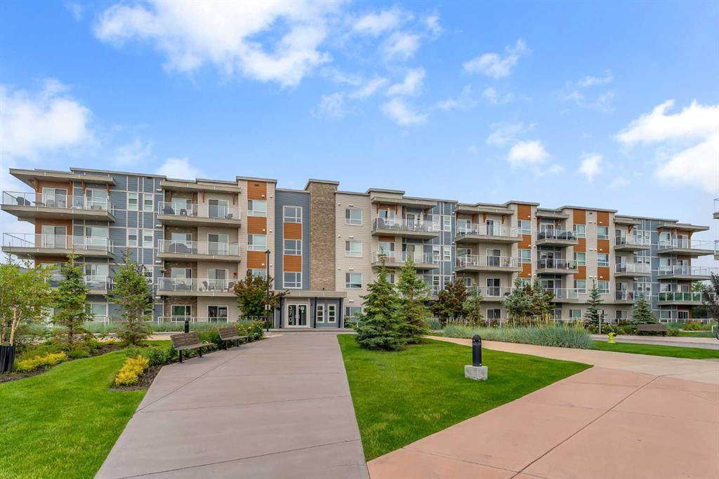 370 Harvest Hills Common - Photo 1