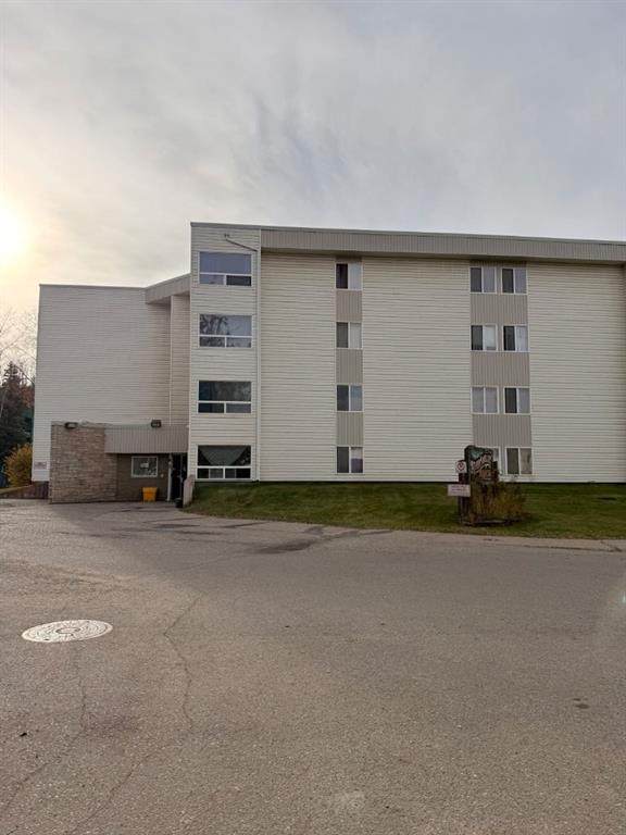 https://bt-photos.global.ssl.fastly.net/calgary/orig_boomver_1_A2280514-2.jpg