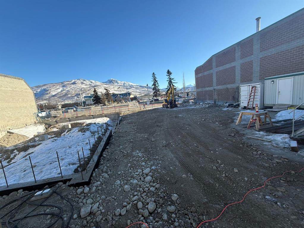 https://bt-photos.global.ssl.fastly.net/calgary/orig_boomver_1_A2280838-2.jpg