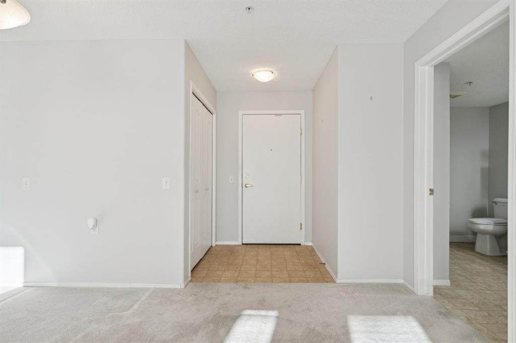 https://bt-photos.global.ssl.fastly.net/calgary/orig_boomver_1_A2280852-2.jpg
