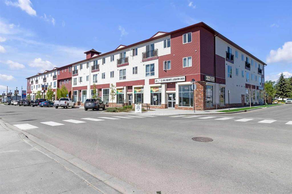 1010 Railway Street - Photo 1