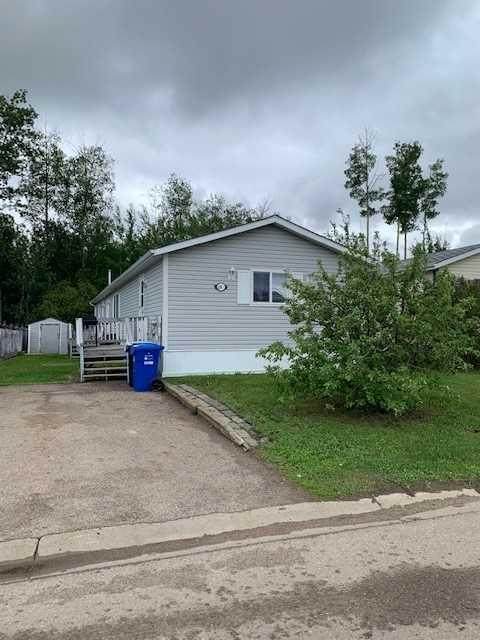 196 Harpe Way - Photo 1