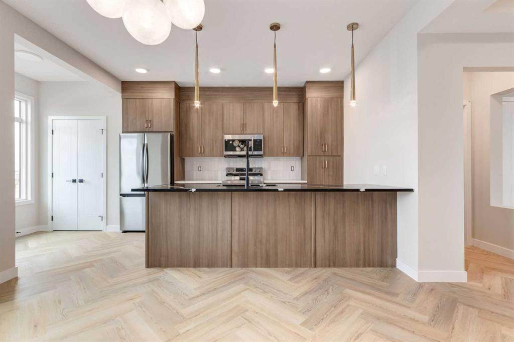 466 River Avenue - Photo 1