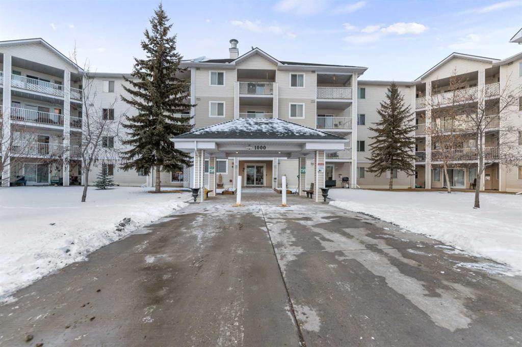 6224 17 Avenue - Photo 1