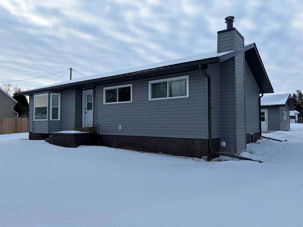 100 Balaclava Street - Photo 1