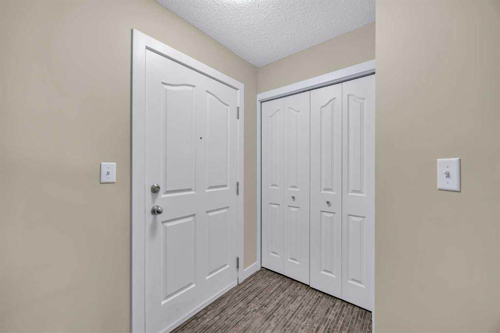 https://bt-photos.global.ssl.fastly.net/calgary/orig_boomver_1_A2282354-2.jpg