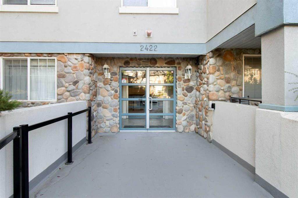https://bt-photos.global.ssl.fastly.net/calgary/orig_boomver_1_A2282418-2.jpg