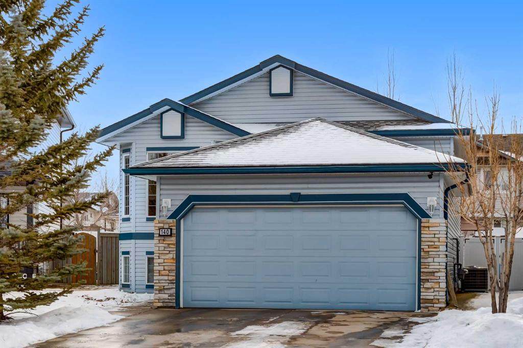 140 Stonegate Close - Photo 1