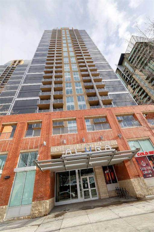 1320 1 Street - Photo 1