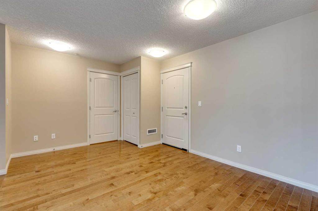 https://bt-photos.global.ssl.fastly.net/calgary/orig_boomver_1_A2282535-2.jpg