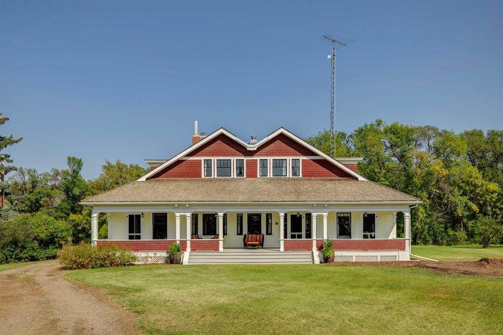  141034 Township Road 190 - Photo 1