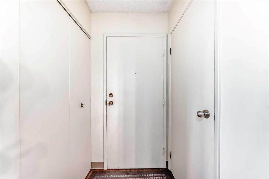 https://bt-photos.global.ssl.fastly.net/calgary/orig_boomver_1_A2283285-2.jpg