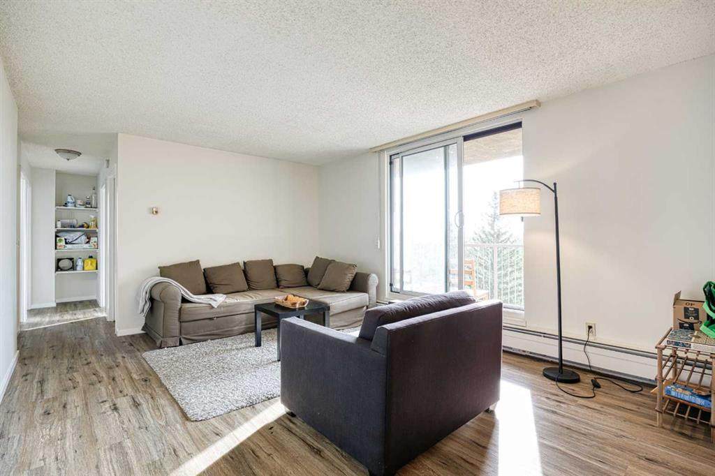 https://bt-photos.global.ssl.fastly.net/calgary/orig_boomver_1_A2283484-2.jpg