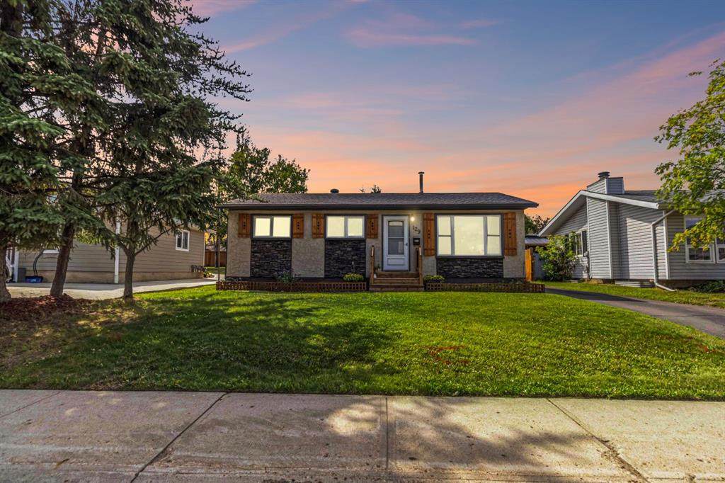 129 Ermine Crescent - Photo 1