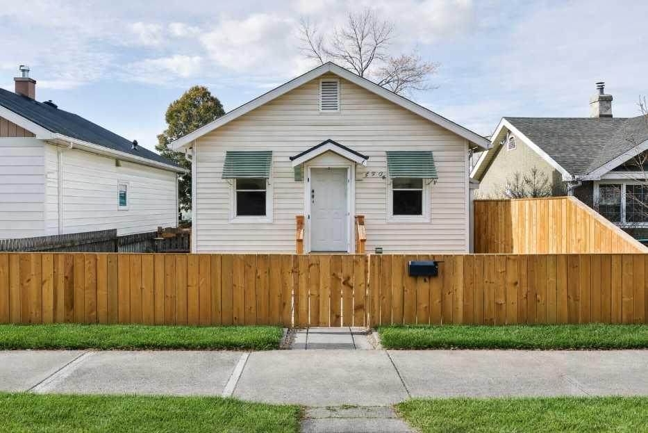 140 20 Street - Photo 1