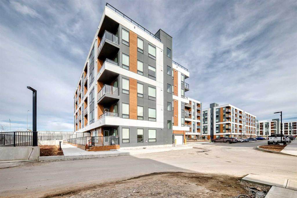 8500 19 Avenue - Photo 1