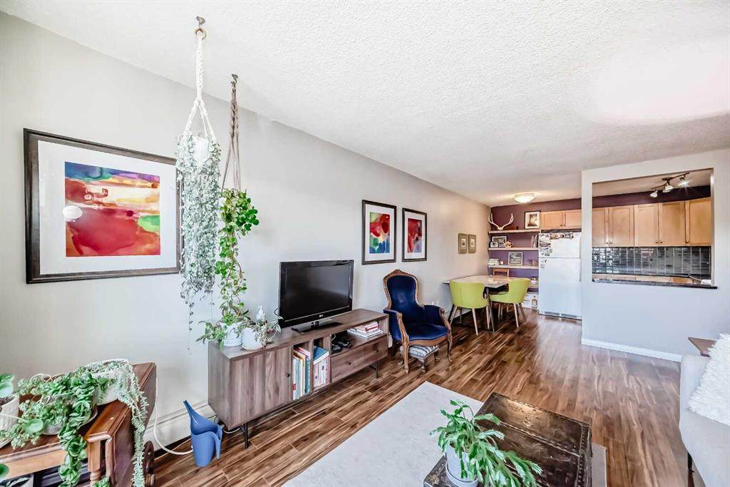 https://bt-photos.global.ssl.fastly.net/calgary/orig_boomver_1_A2284481-2.jpg