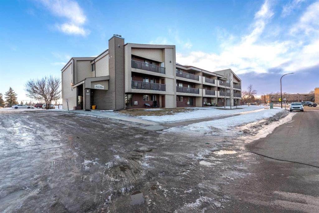 5607 31 Street - Photo 1