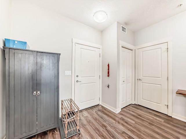 https://bt-photos.global.ssl.fastly.net/calgary/orig_boomver_1_A2285108-2.jpg
