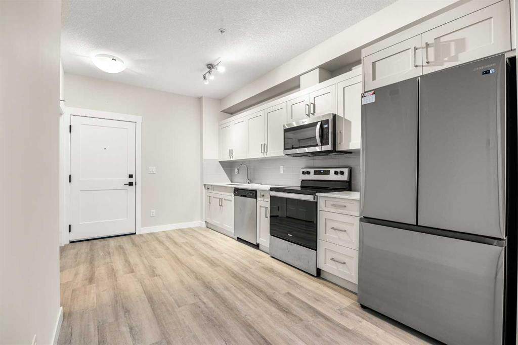 https://bt-photos.global.ssl.fastly.net/calgary/orig_boomver_1_A2285166-2.jpg