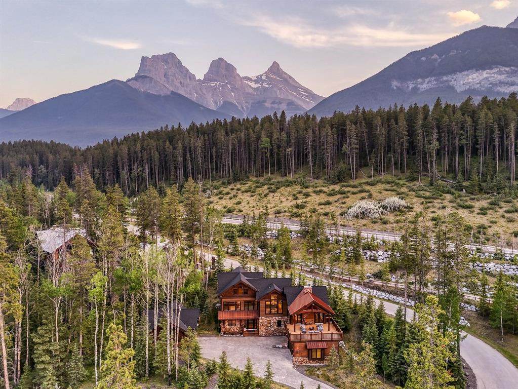 https://bt-photos.global.ssl.fastly.net/calgary/orig_boomver_1_A2285477-2.jpg