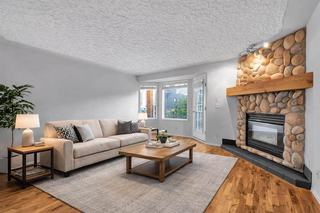 1516 11 Avenue - Photo 1