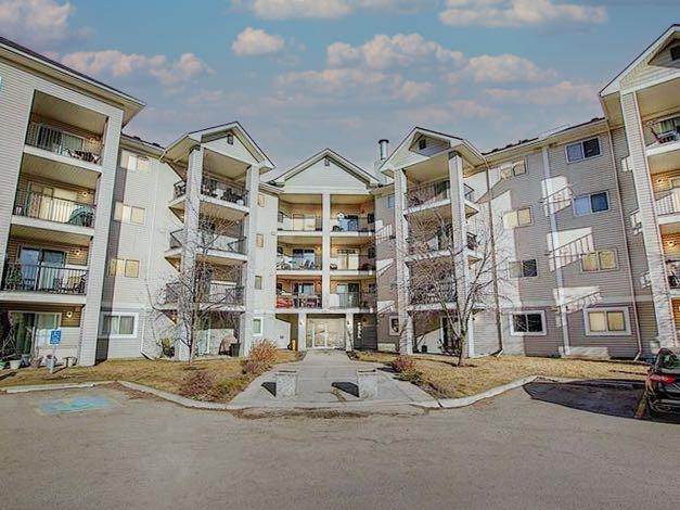 4975 130 Avenue - Photo 1
