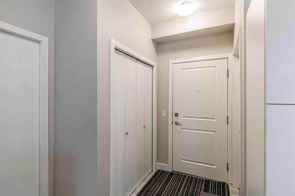 https://bt-photos.global.ssl.fastly.net/calgary/orig_boomver_1_A2285621-2.jpg