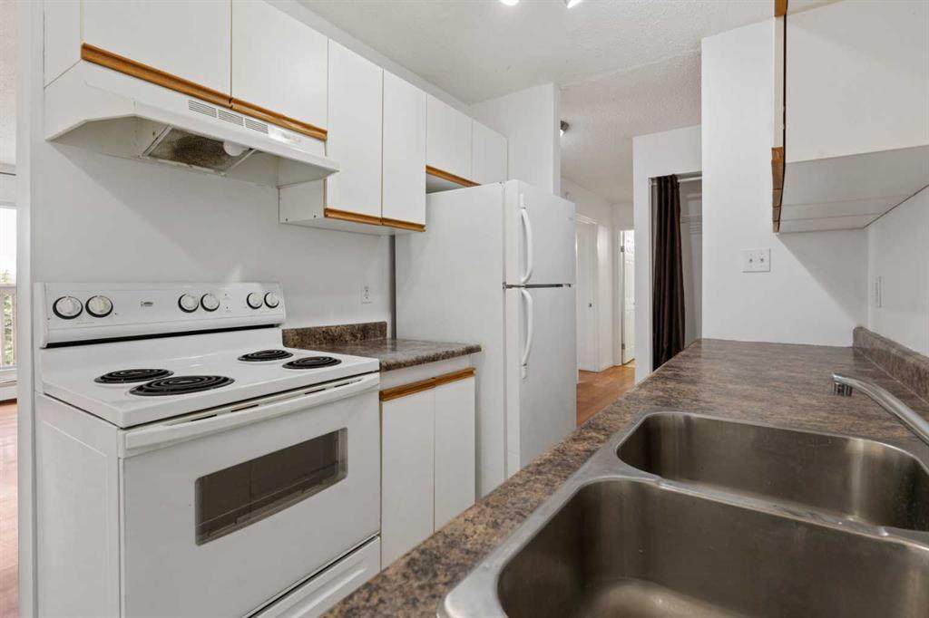 114 Mount Pleasant Drive - Photo 1