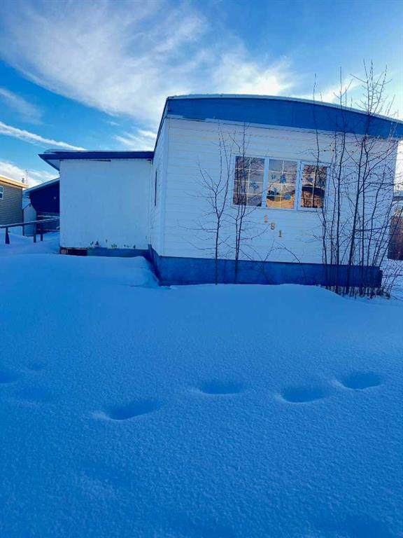 181 Grey Crescent - Photo 1