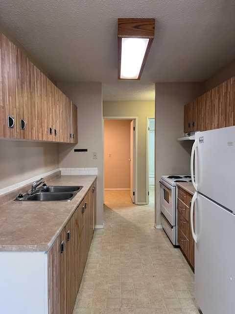 https://bt-photos.global.ssl.fastly.net/calgary/orig_boomver_1_A2285917-2.jpg
