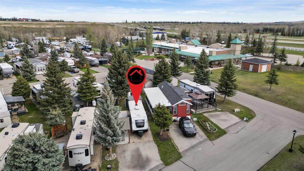 370165 79 Street - Photo 1