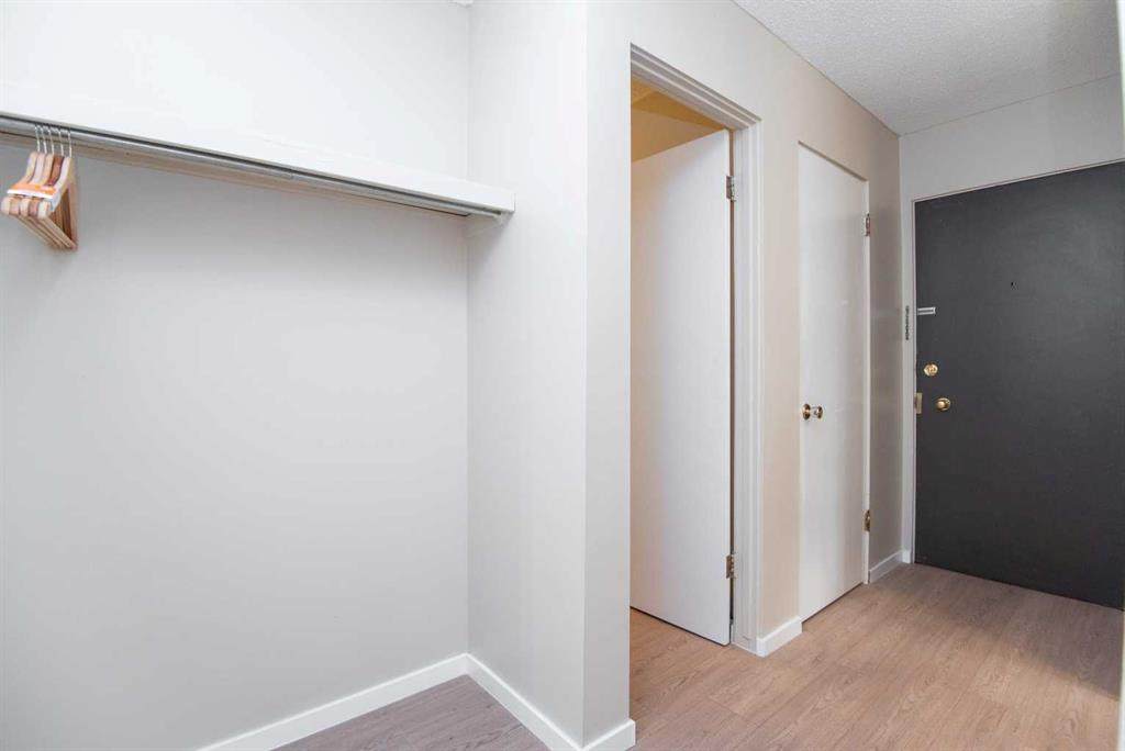 https://bt-photos.global.ssl.fastly.net/calgary/orig_boomver_1_A2285954-2.jpg