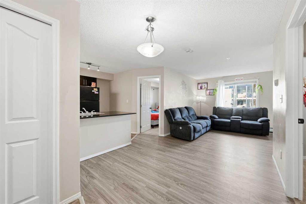 https://bt-photos.global.ssl.fastly.net/calgary/orig_boomver_1_A2286249-2.jpg