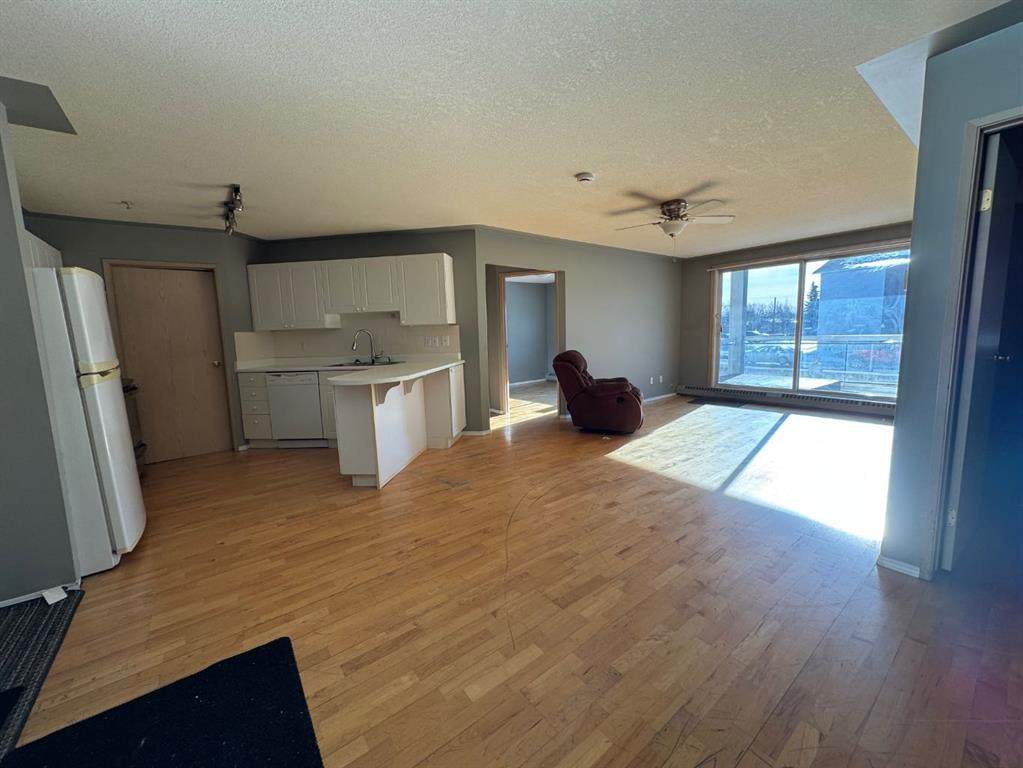 https://bt-photos.global.ssl.fastly.net/calgary/orig_boomver_1_A2286389-2.jpg