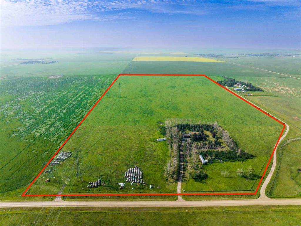 281141 Township Road 274 - Photo 1