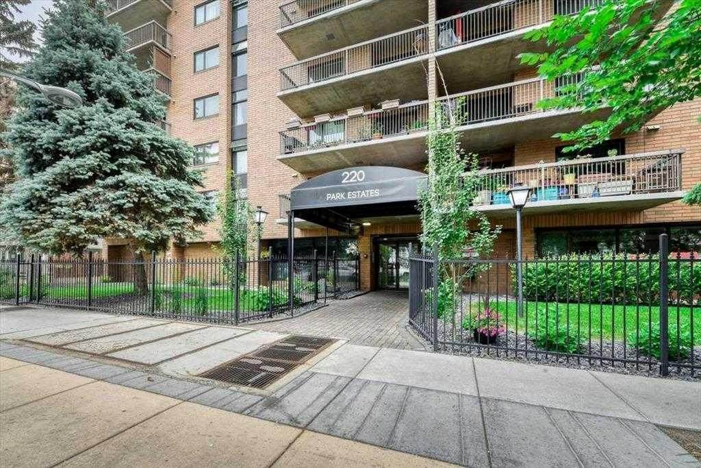 https://bt-photos.global.ssl.fastly.net/calgary/orig_boomver_1_A2286913-2.jpg