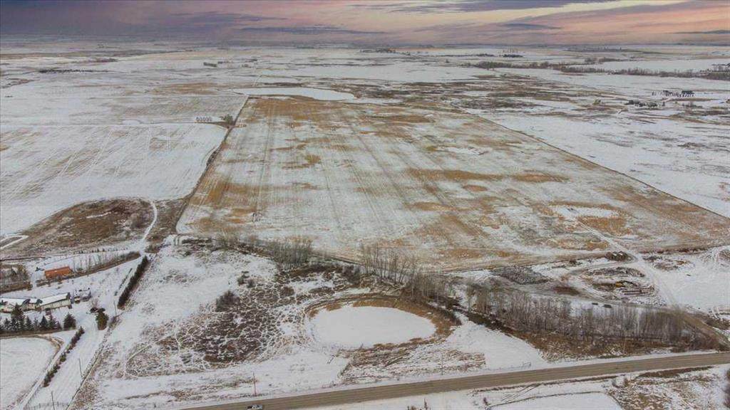 253032 Township Road 244 - Photo 1