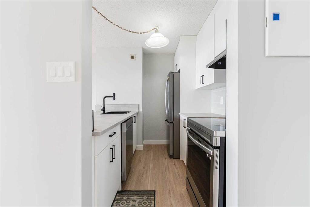 https://bt-photos.global.ssl.fastly.net/calgary/orig_boomver_1_A2287459-2.jpg