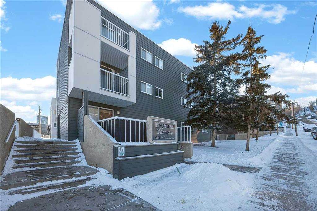 https://bt-photos.global.ssl.fastly.net/calgary/orig_boomver_1_A2287645-2.jpg