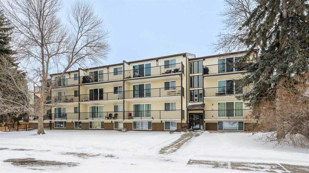 635 56 Avenue - Photo 1