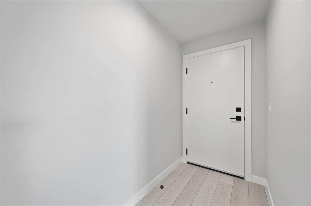 https://bt-photos.global.ssl.fastly.net/calgary/orig_boomver_1_A2288093-2.jpg