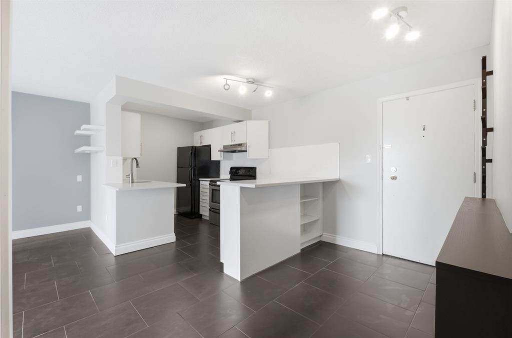 1330 15 Avenue - Photo 1