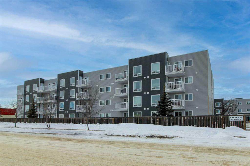 5101 18 Street - Photo 1