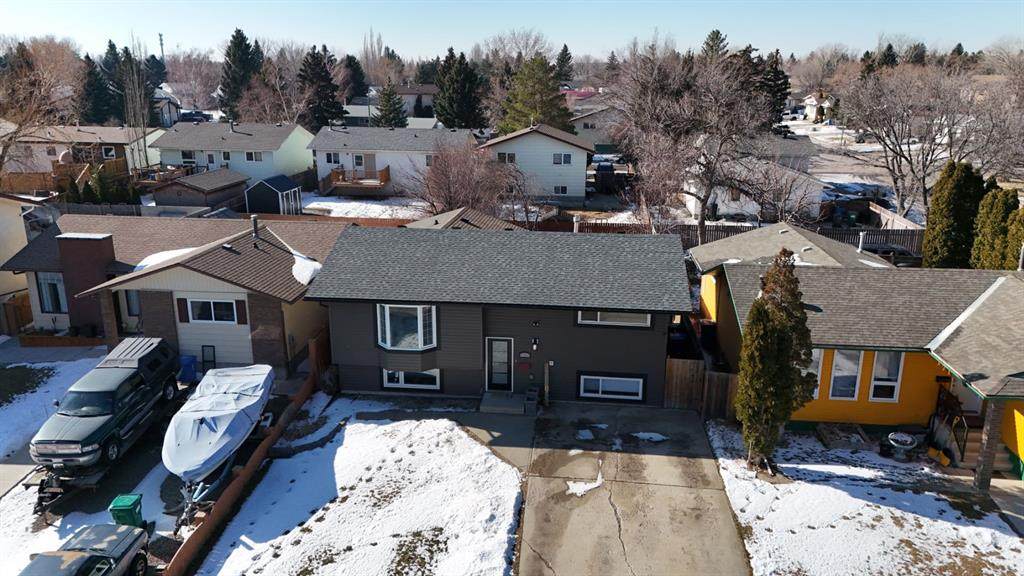 167 Chippewa Crescent - Photo 1