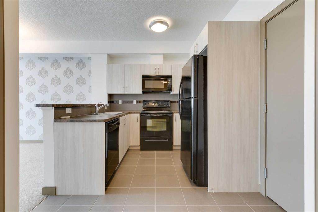 https://bt-photos.global.ssl.fastly.net/calgary/orig_boomver_1_A2288368-2.jpg