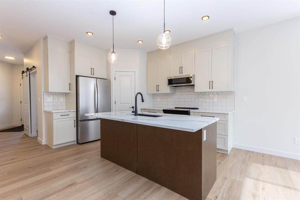 https://bt-photos.global.ssl.fastly.net/calgary/orig_boomver_1_A2288687-2.jpg